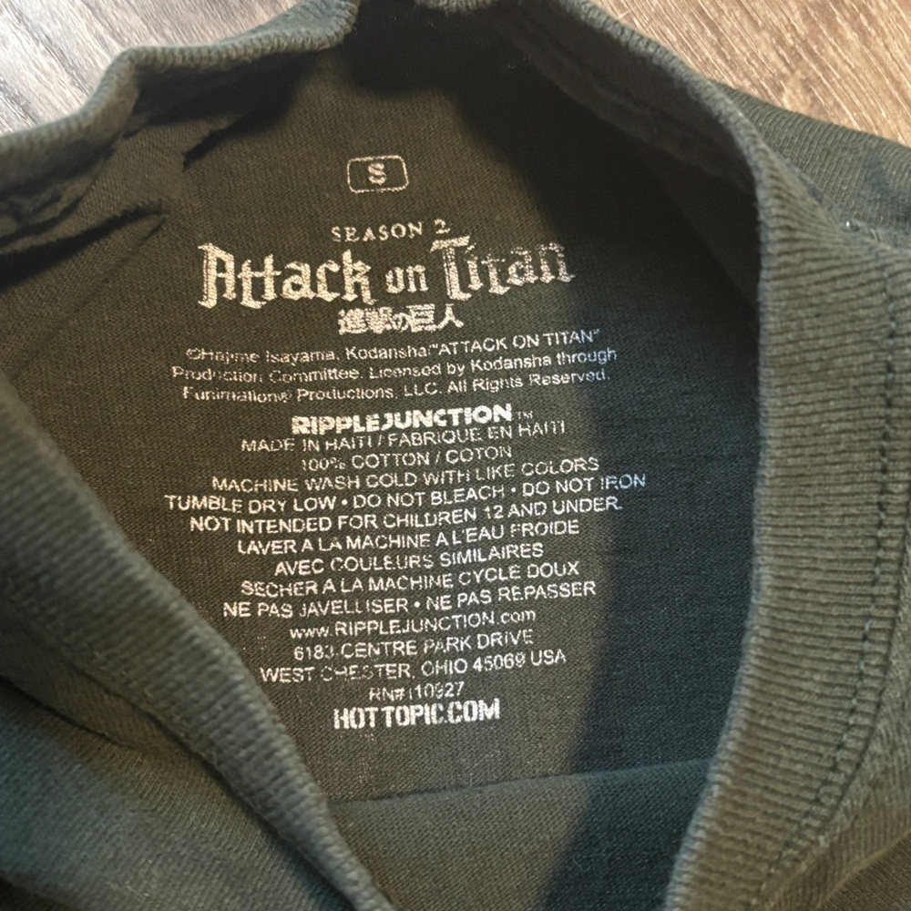 Ripple Junction Green Attack on Titan Season 2 Tee - Picture 3 of 4